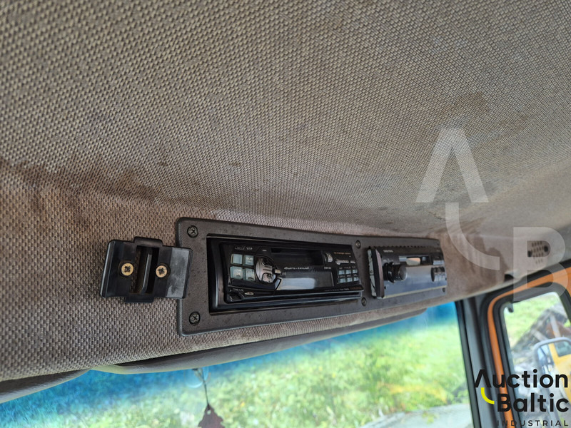 Tipper Mercedes-Benz 814: picture 9