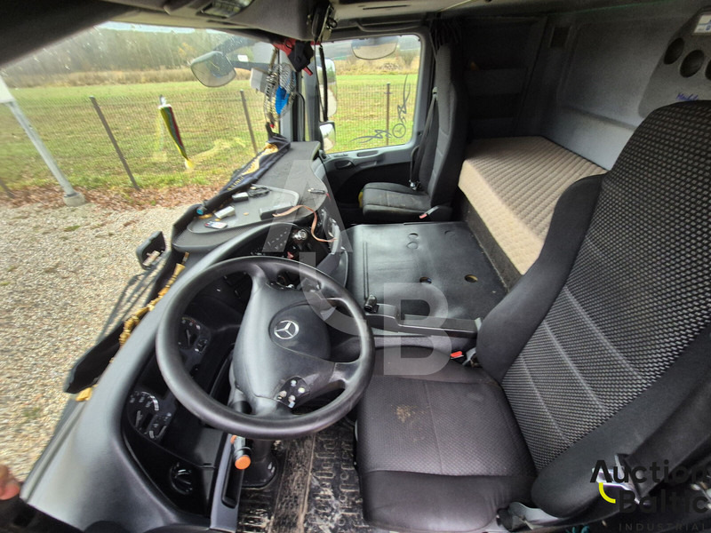 Autotransporter truck Mercedes-Benz Actros 1841: picture 6 Autotransporter truck Mercedes-Benz Actros 1841: picture 6