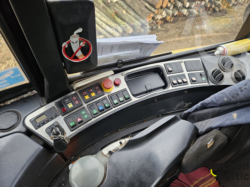 Ponsse Buffalo 8W - Timber transport: picture 5 Ponsse Buffalo 8W - Timber transport: picture 5