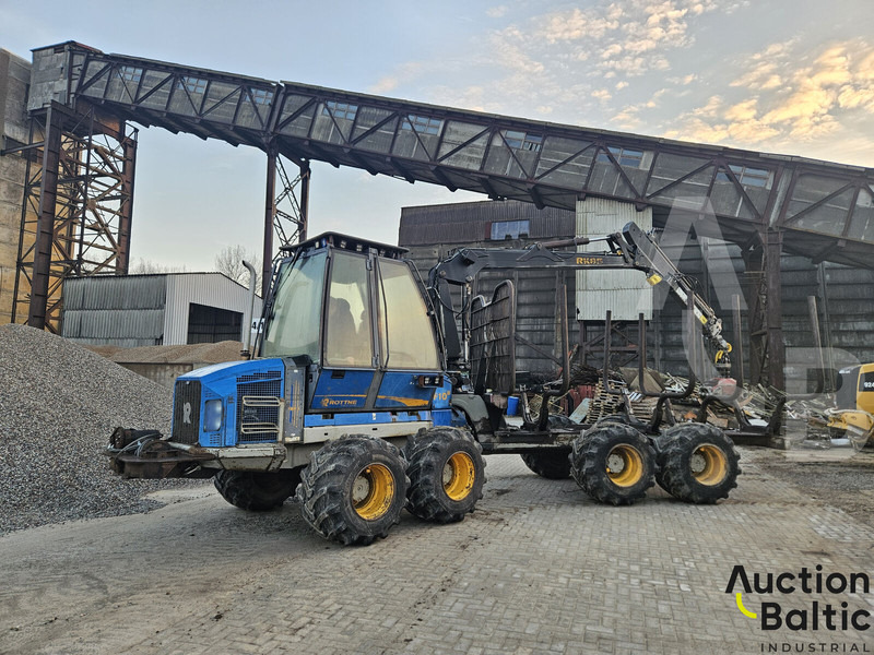 Rottne F10 - Timber transport: picture 2 Rottne F10 - Timber transport: picture 2