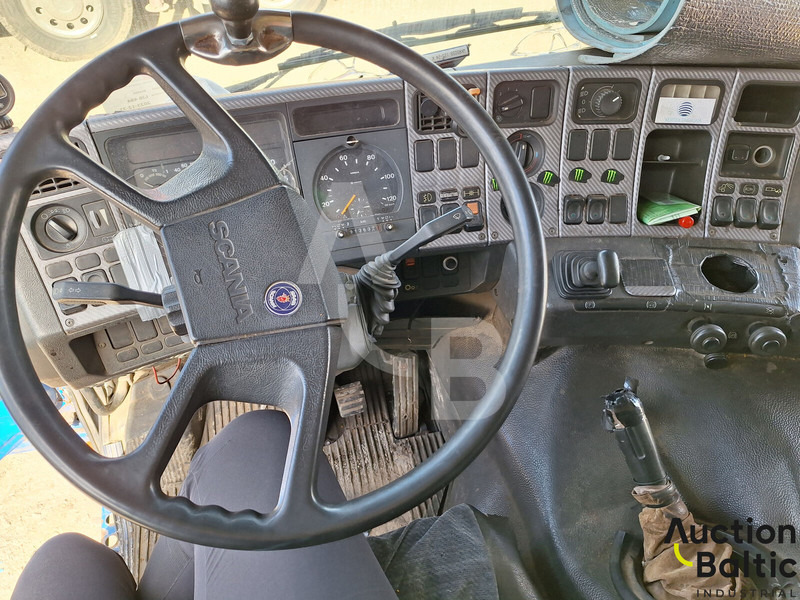 Refrigerator truck Scania P 93 ML: picture 6