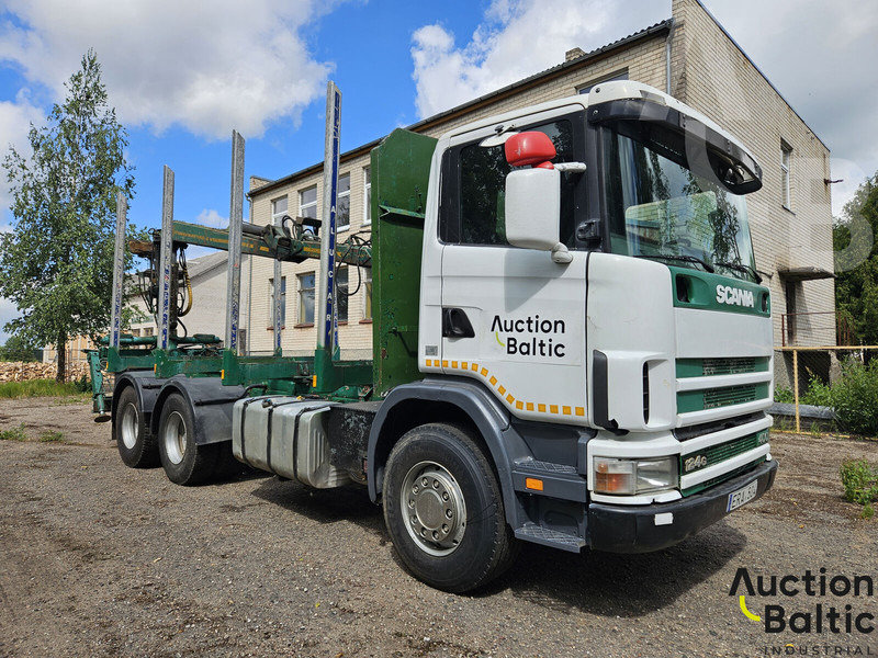 Scania R 124 GB - Timber transport: picture 2 Scania R 124 GB - Timber transport: picture 2