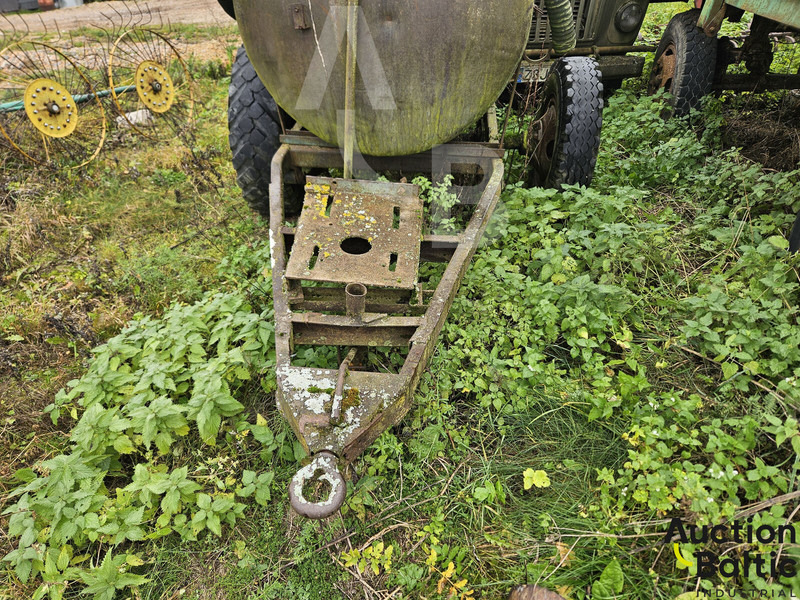 Tanker - Tipper trailer: picture 4 Tanker - Tipper trailer: picture 4