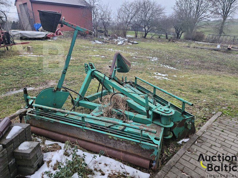 The pumpkin bulldozer - Grader: picture 4 The pumpkin bulldozer - Grader: picture 4