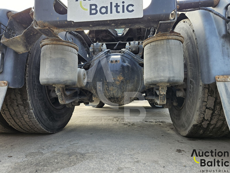 Tractor unit MAN TGS18.400 4X4H: picture 18