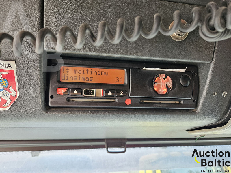 Tractor unit MAN TGS18.400 4X4H: picture 12