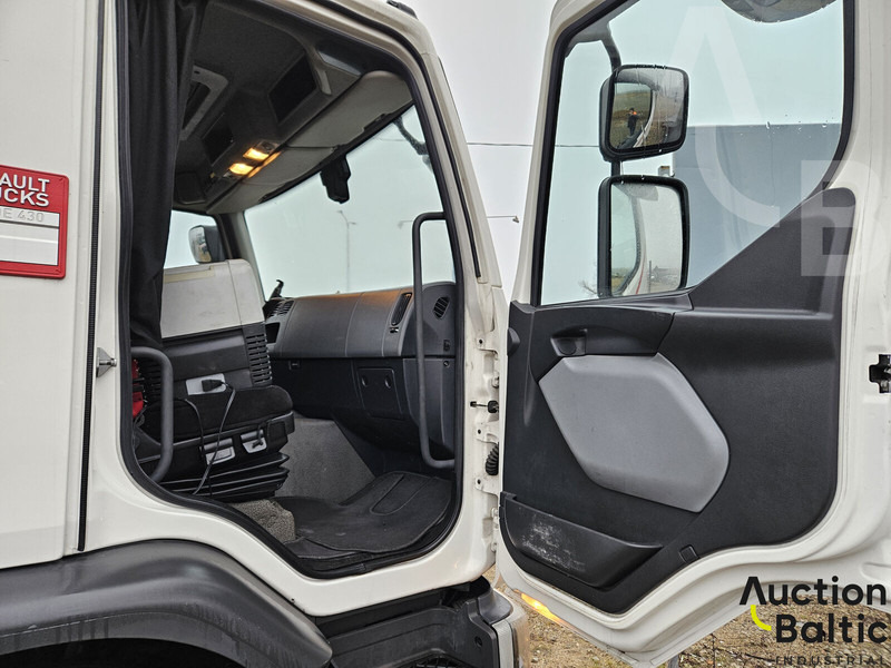 Renault D Wide - Tractor unit: picture 5 Renault D Wide - Tractor unit: picture 5