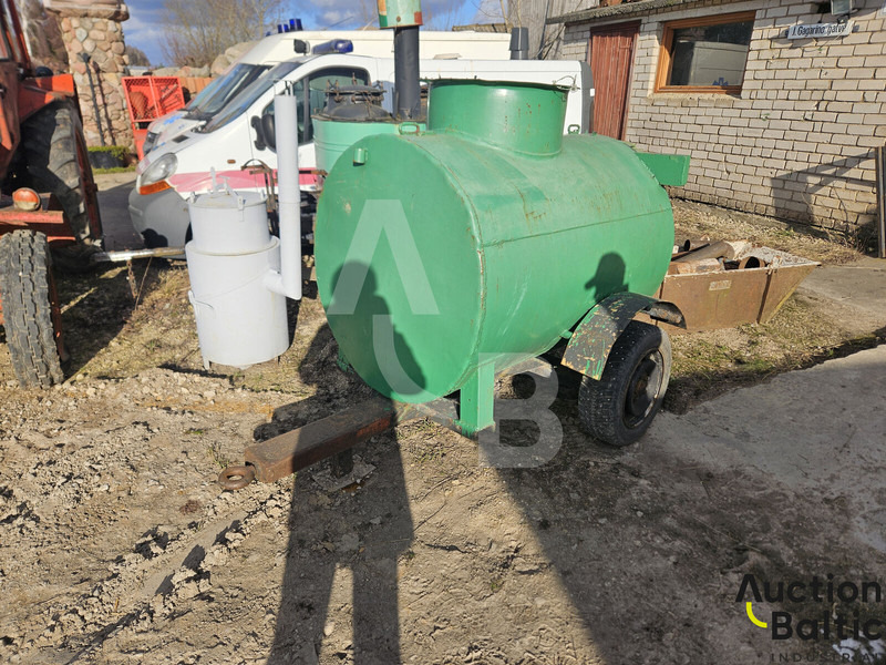 Trailer with tank - Tank trailer: picture 1 Trailer with tank - Tank trailer: picture 1