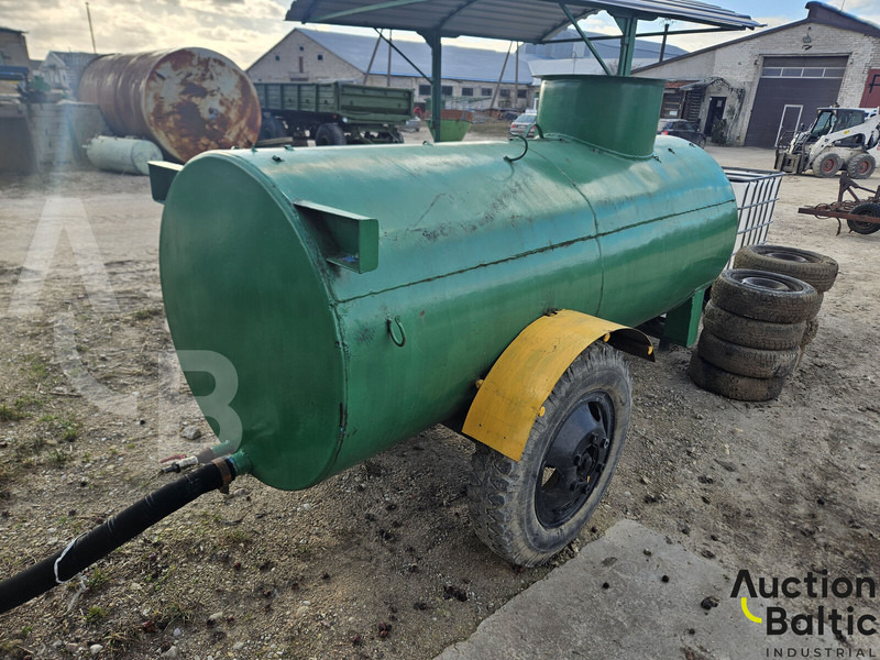 Trailer with tank - Tank trailer: picture 3 Trailer with tank - Tank trailer: picture 3