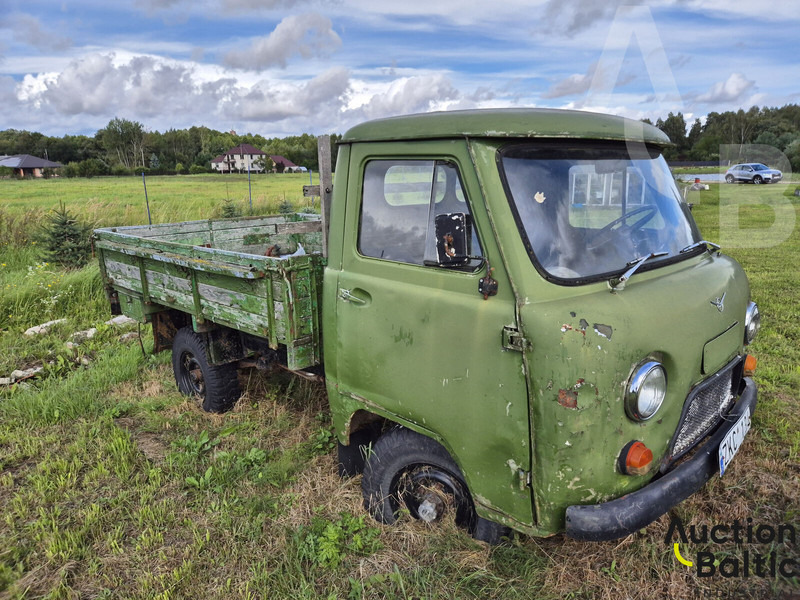 UAZ UAZ 452 - Open body delivery van: picture 2 UAZ UAZ 452 - Open body delivery van: picture 2