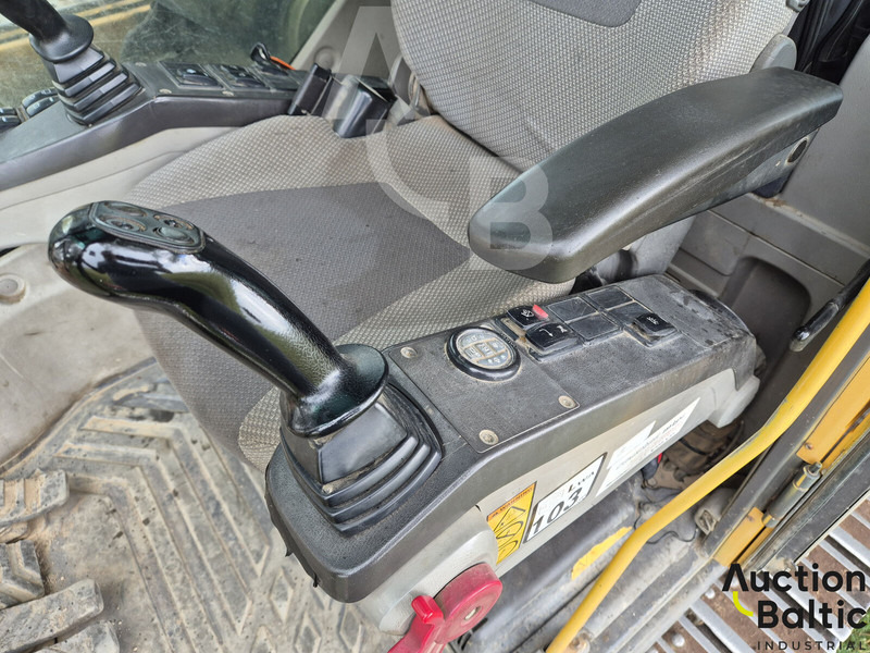 Crawler excavator Volvo EC 210 C L: picture 7