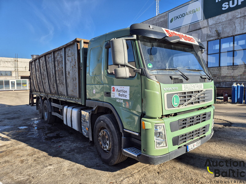 Volvo FM-300 - Tipper: picture 2 Volvo FM-300 - Tipper: picture 2