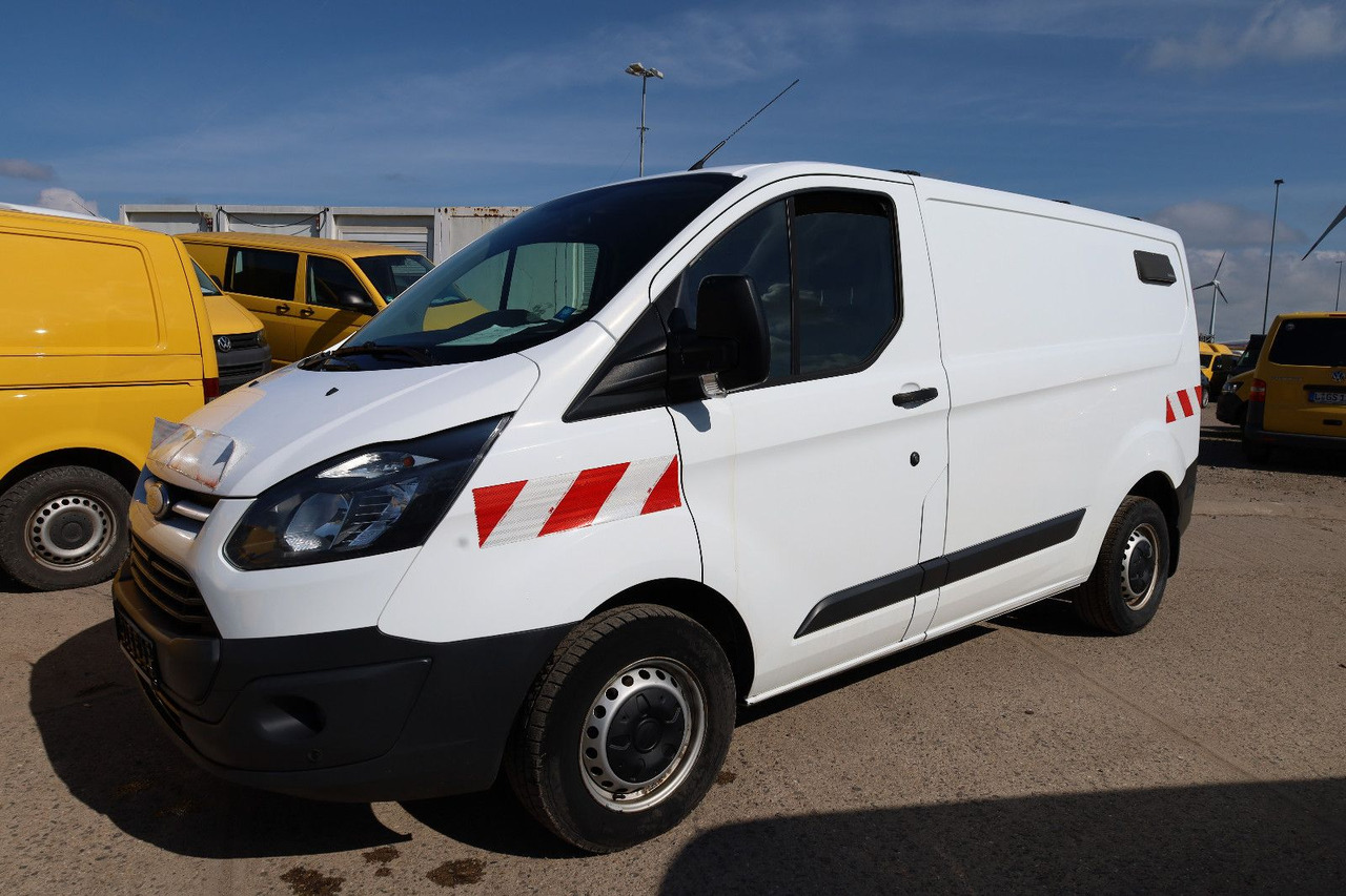 Ford Transit Custom Kasten FCC/Werkstatt - Small van: picture 1 Ford Transit Custom Kasten FCC/Werkstatt - Small van: picture 1