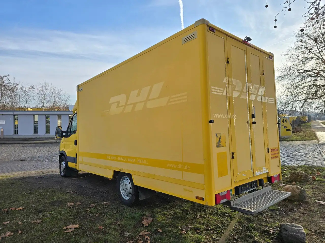 Iveco Daily/ Regalsystem/Luftfeder/1. Hand - Closed box van: picture 4 Iveco Daily/ Regalsystem/Luftfeder/1. Hand - Closed box van: picture 4