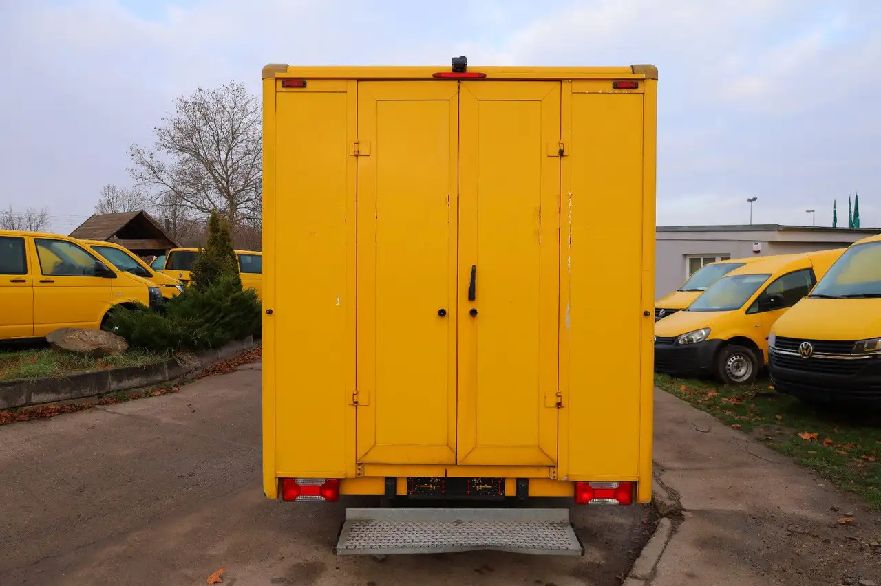 Iveco Daily/ Regalsystem/Luftfeder/1. Hand - Closed box van: picture 5 Iveco Daily/ Regalsystem/Luftfeder/1. Hand - Closed box van: picture 5