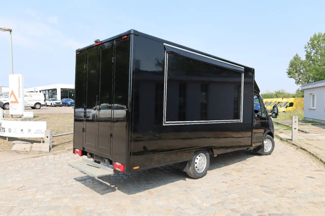 Iveco IS35SI2AA/ FOODTRUCK/Daily/EU5/1. Hand - Vending truck: picture 4 Iveco IS35SI2AA/ FOODTRUCK/Daily/EU5/1. Hand - Vending truck: picture 4