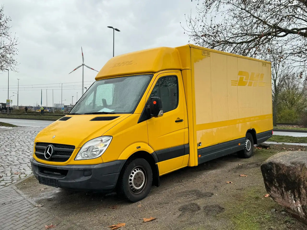 Mercedes-Benz Sprinter II Pritsche/ Koffer/Regalsystem - Closed box van: picture 1 Mercedes-Benz Sprinter II Pritsche/ Koffer/Regalsystem - Closed box van: picture 1
