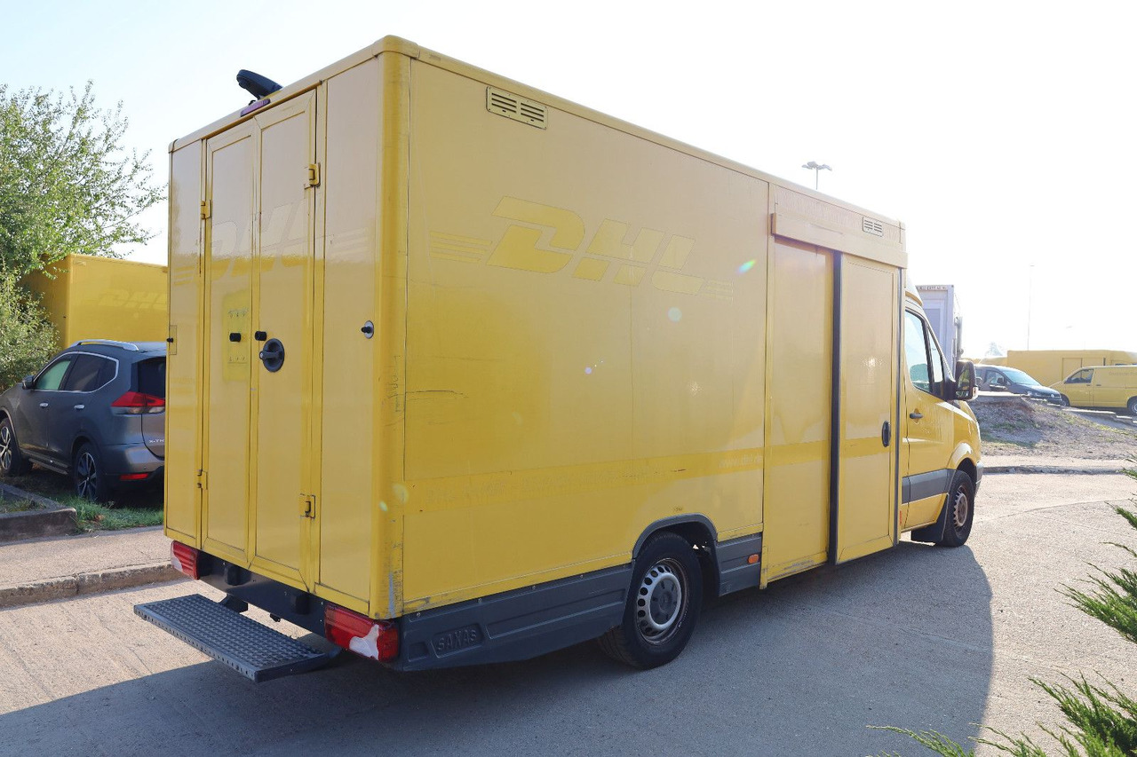 Mercedes-Benz Sprinter II Pritsche/ Koffer/Regalsystem - Closed box van: picture 3 Mercedes-Benz Sprinter II Pritsche/ Koffer/Regalsystem - Closed box van: picture 3