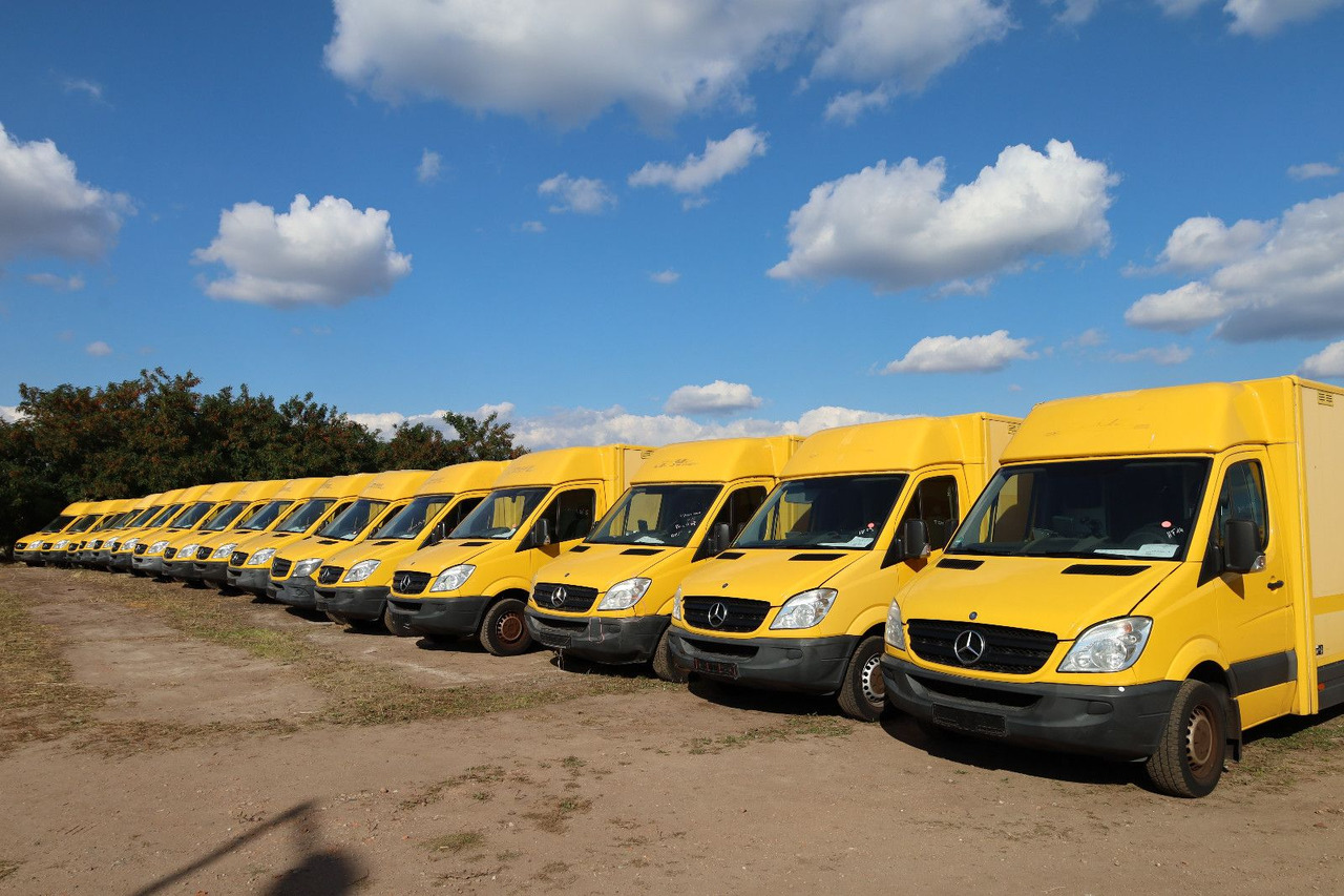 Mercedes-Benz Sprinter/Koffer/Regalsystem/ EU5/ 1. Hand - Closed box van: picture 1 Mercedes-Benz Sprinter/Koffer/Regalsystem/ EU5/ 1. Hand - Closed box van: picture 1