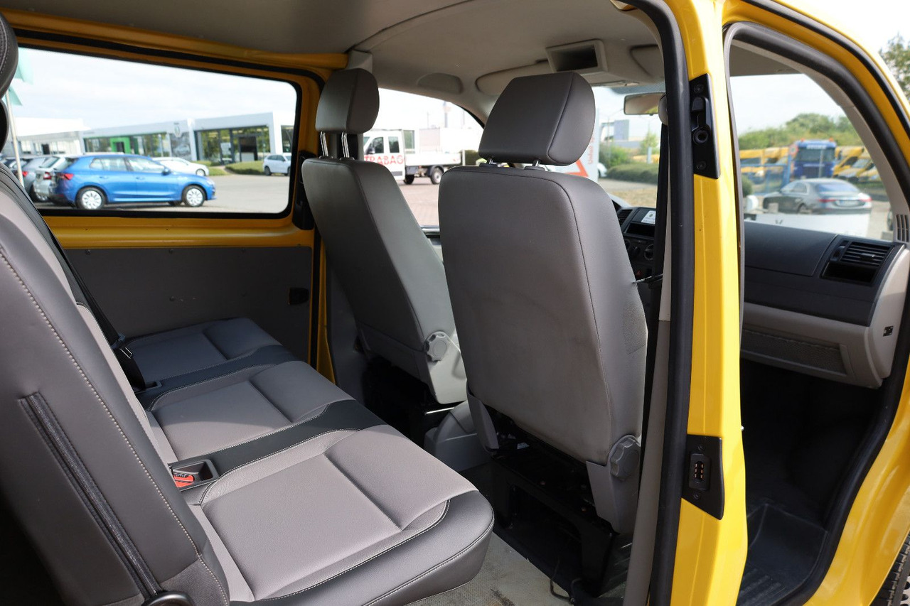 Volkswagen T5 Transporter/ 2.0 TDI/EU5/1.Hand/5-Sitze - Small van: picture 3 Volkswagen T5 Transporter/ 2.0 TDI/EU5/1.Hand/5-Sitze - Small van: picture 3