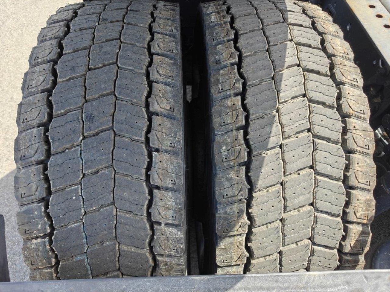 IVECO S-Way AS440S46T/P2LNG Euro6 Intarder Klima - Tractor unit: picture 4 IVECO S-Way AS440S46T/P2LNG Euro6 Intarder Klima - Tractor unit: picture 4