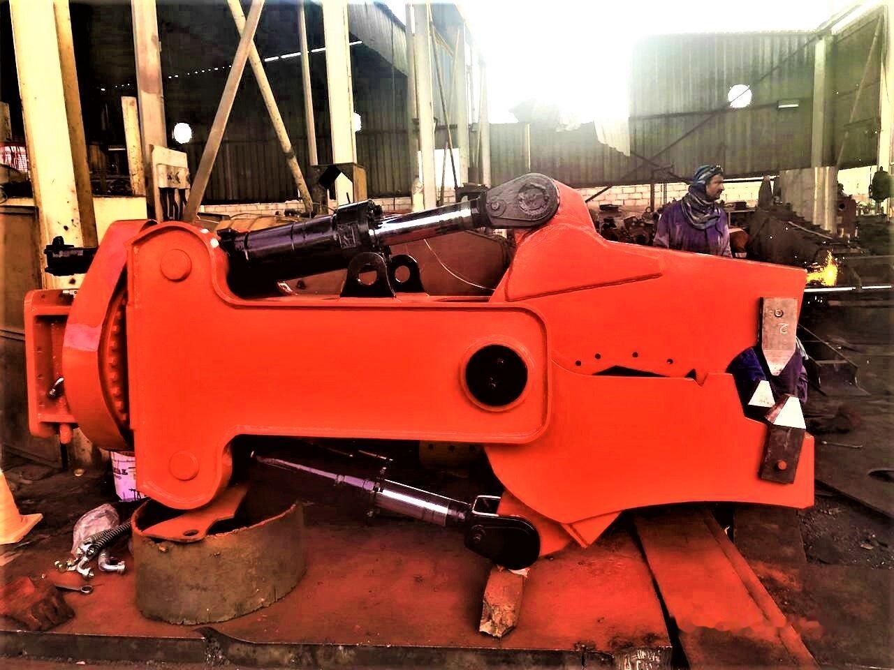AME 360' Rotating Concrete Demolition Shear Jaw Suitable for 30-50 T - Demolition shears for Excavator: picture 3 AME 360' Rotating Concrete Demolition Shear Jaw Suitable for 30-50 T - Demolition shears for Excavator: picture 3