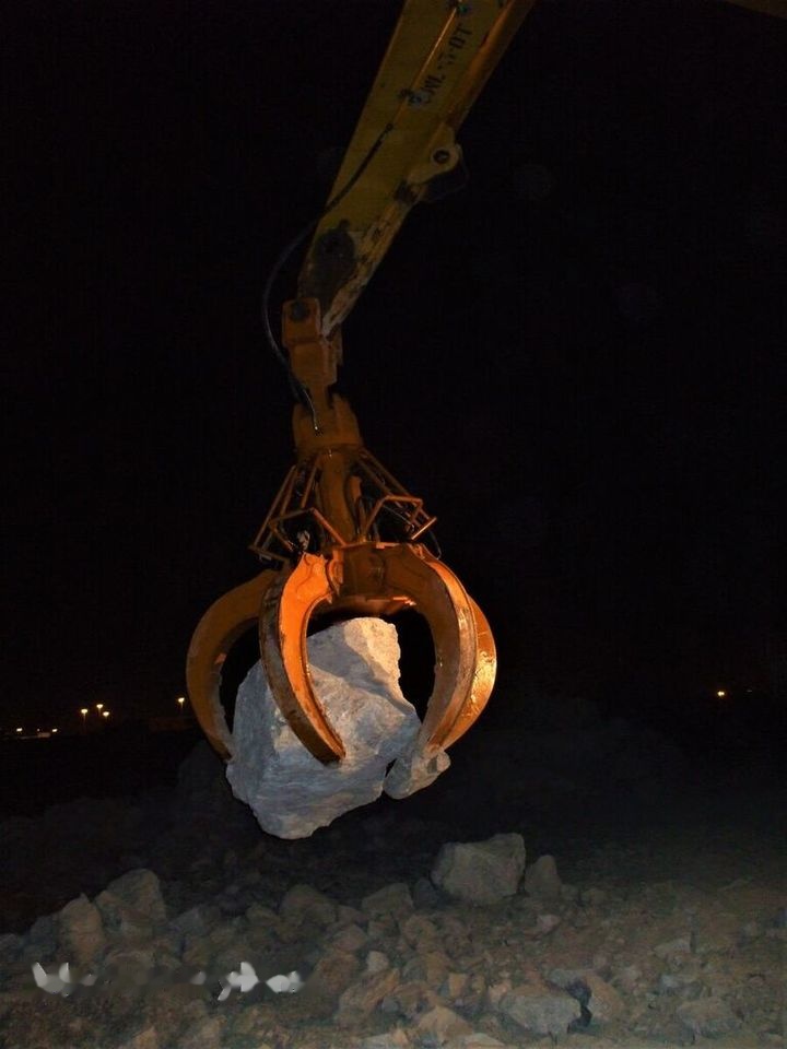 AME Hydraulic Rock Grab - Grapple for Excavator: picture 3 AME Hydraulic Rock Grab - Grapple for Excavator: picture 3