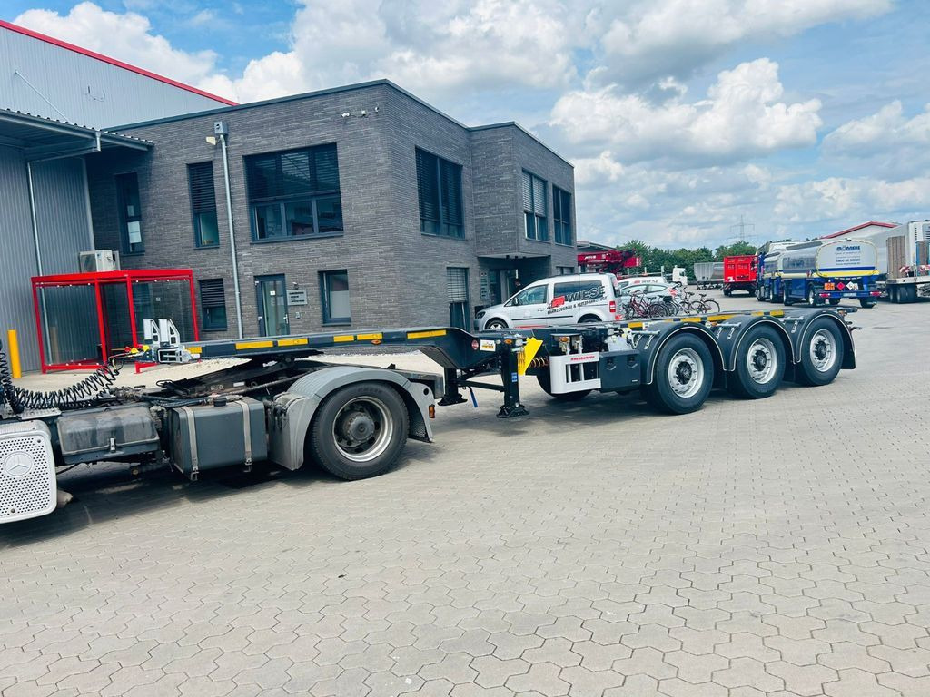 Kässbohrer K.SHG Multi Containerchassis ausziehbar - Container transporter/ Swap body semi-trailer: picture 5 Kässbohrer K.SHG Multi Containerchassis ausziehbar - Container transporter/ Swap body semi-trailer: picture 5