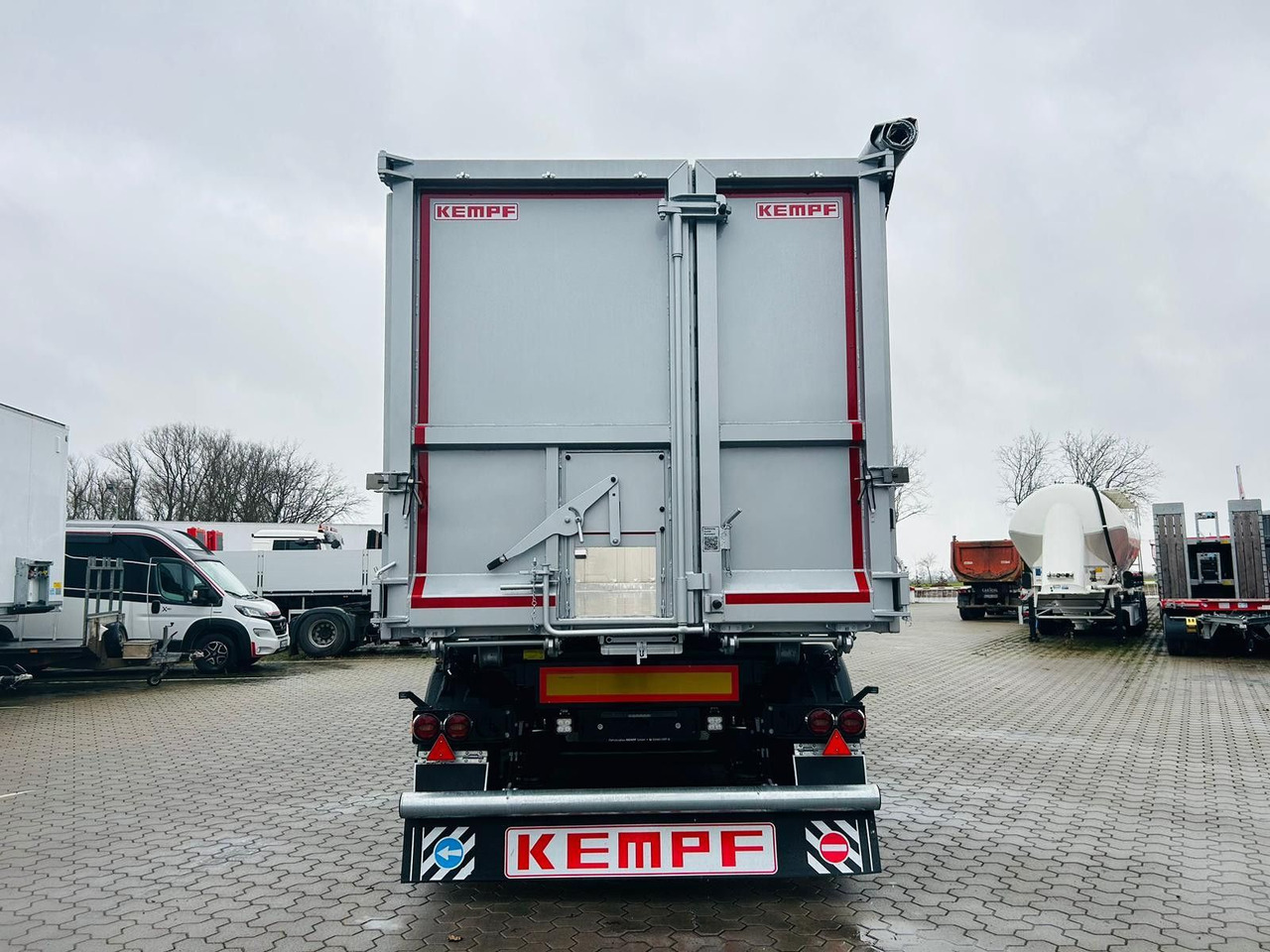 Kempf SKM 36/3 AK Alu Kipper 55 m³ Waschgerät - Tipper semi-trailer: picture 5 Kempf SKM 36/3 AK Alu Kipper 55 m³ Waschgerät - Tipper semi-trailer: picture 5