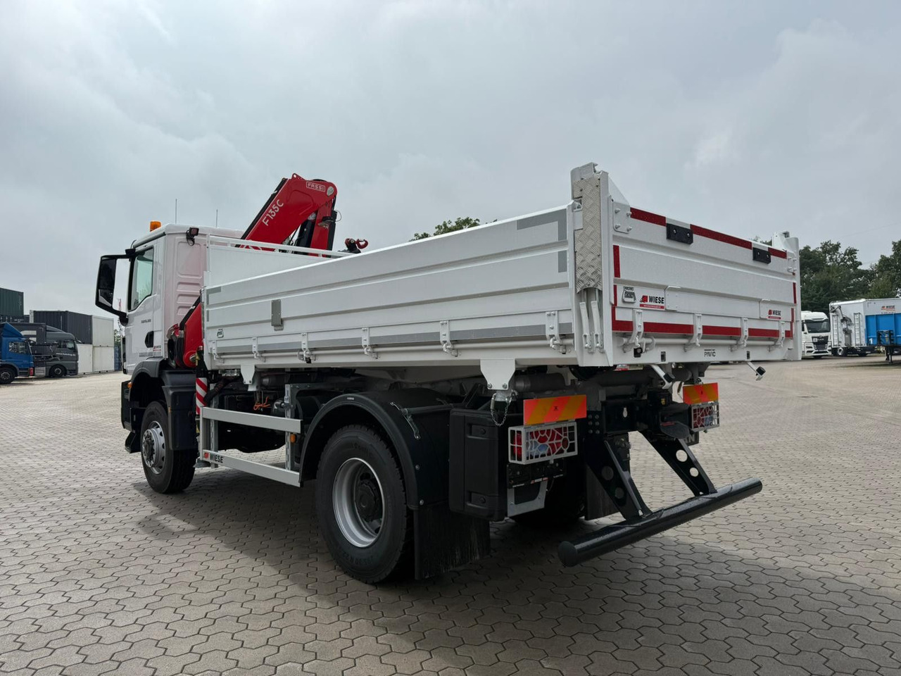 MAN 18.320 4x4 mit Fassi Ladekran Sofort Verfügbar - Crane truck: picture 3 MAN 18.320 4x4 mit Fassi Ladekran Sofort Verfügbar - Crane truck: picture 3