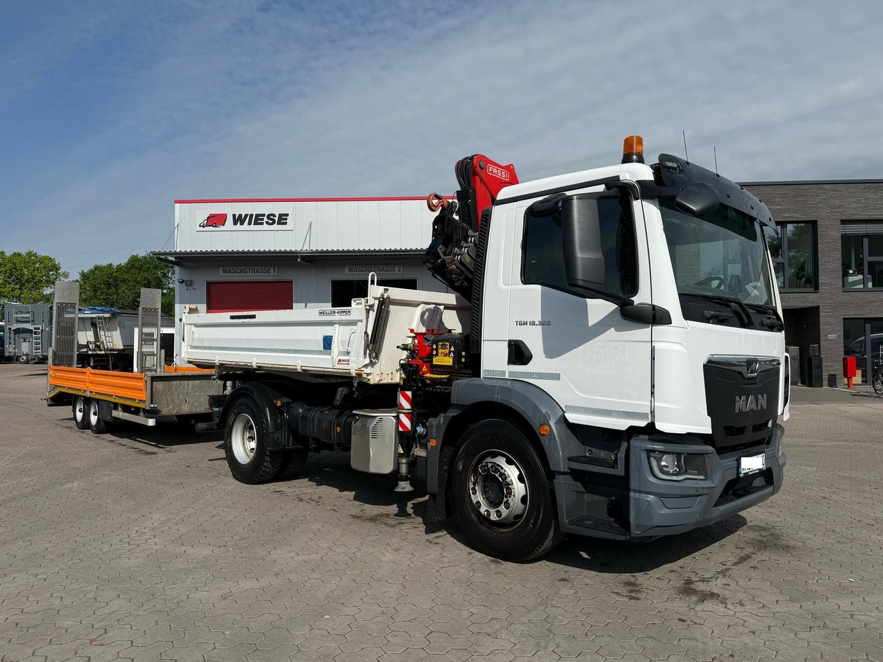 MAN TGM 18.320 4x2 BB mit Fassi F135 Kipper Kran - Tipper, Crane truck: picture 1 MAN TGM 18.320 4x2 BB mit Fassi F135 Kipper Kran - Tipper, Crane truck: picture 1