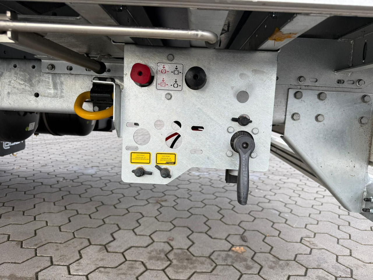 Closed box semi-trailer Talson TGG TAL 12/18 Mega Kofferauflieger Kleidung 99m³: picture 13 Closed box semi-trailer Talson TGG TAL 12/18 Mega Kofferauflieger Kleidung 99m³: picture 13