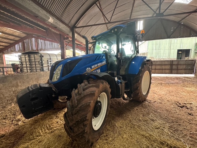 NEW HOLLAND T6.180 - Farm tractor: picture 1 NEW HOLLAND T6.180 - Farm tractor: picture 1