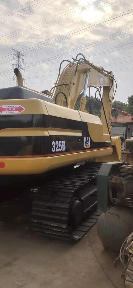 CATERPILLAR 325B - Crawler excavator: picture 2 CATERPILLAR 325B - Crawler excavator: picture 2