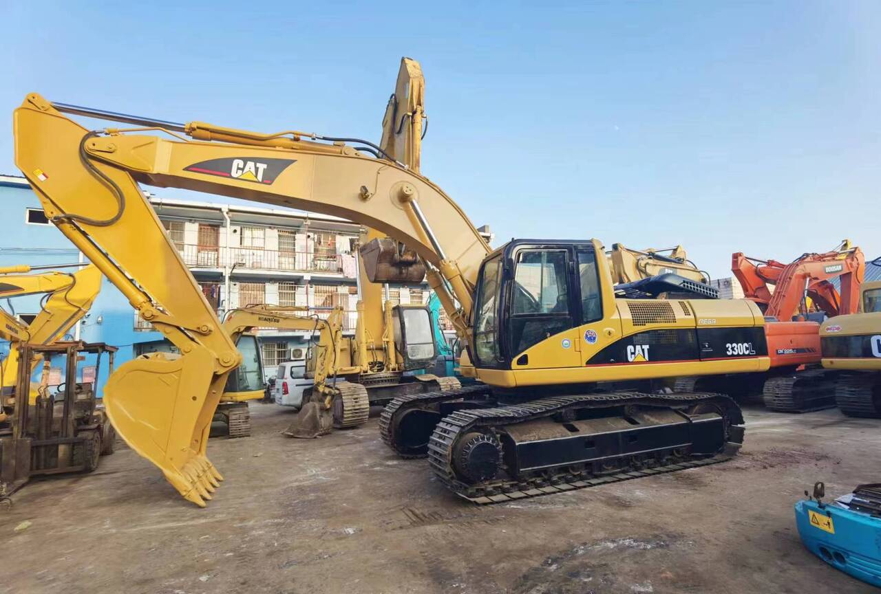 CATERPILLAR 330C - Crawler excavator: picture 1 CATERPILLAR 330C - Crawler excavator: picture 1
