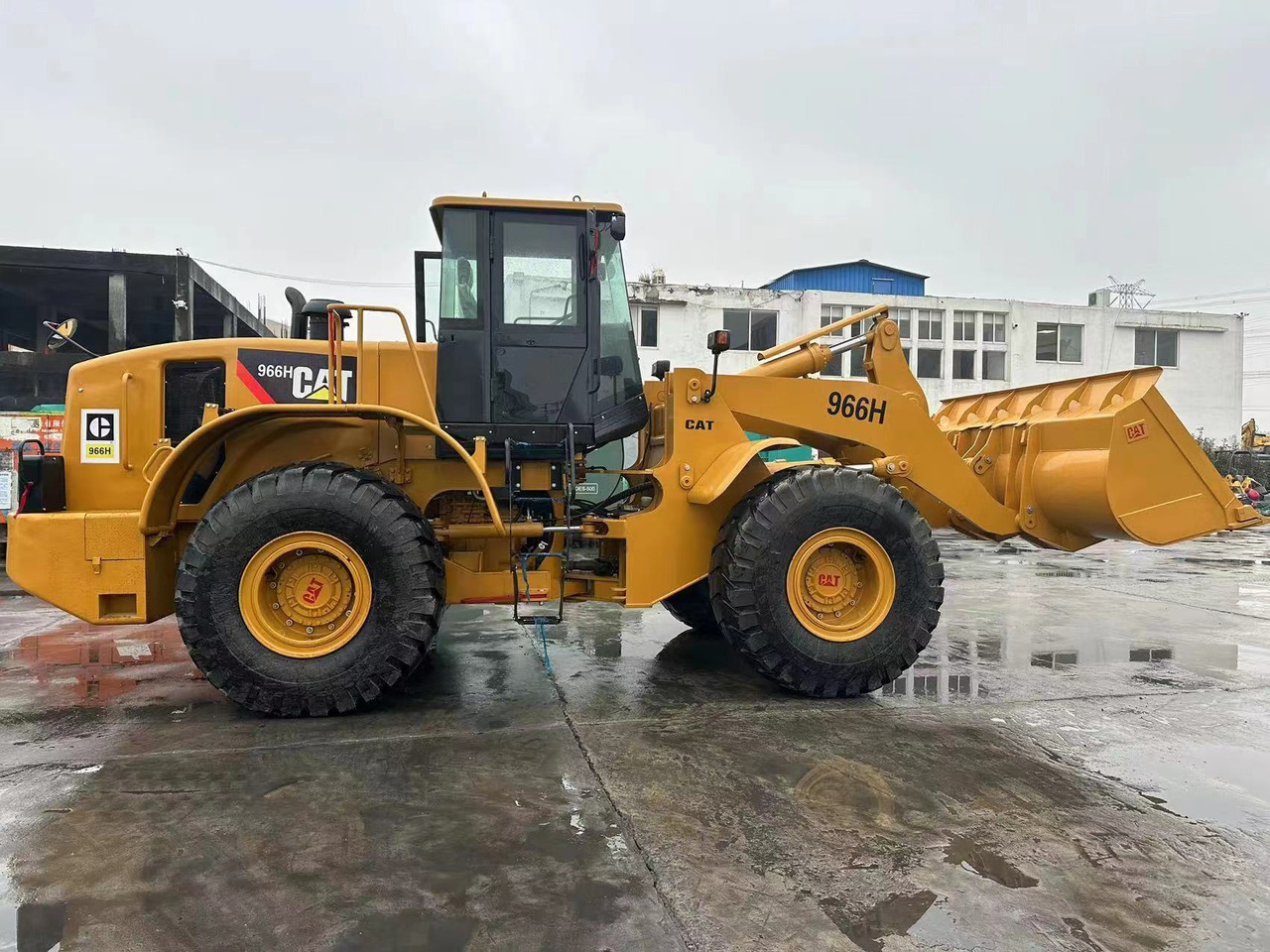 CATERPILLAR 966H - Wheel excavator: picture 1 CATERPILLAR 966H - Wheel excavator: picture 1