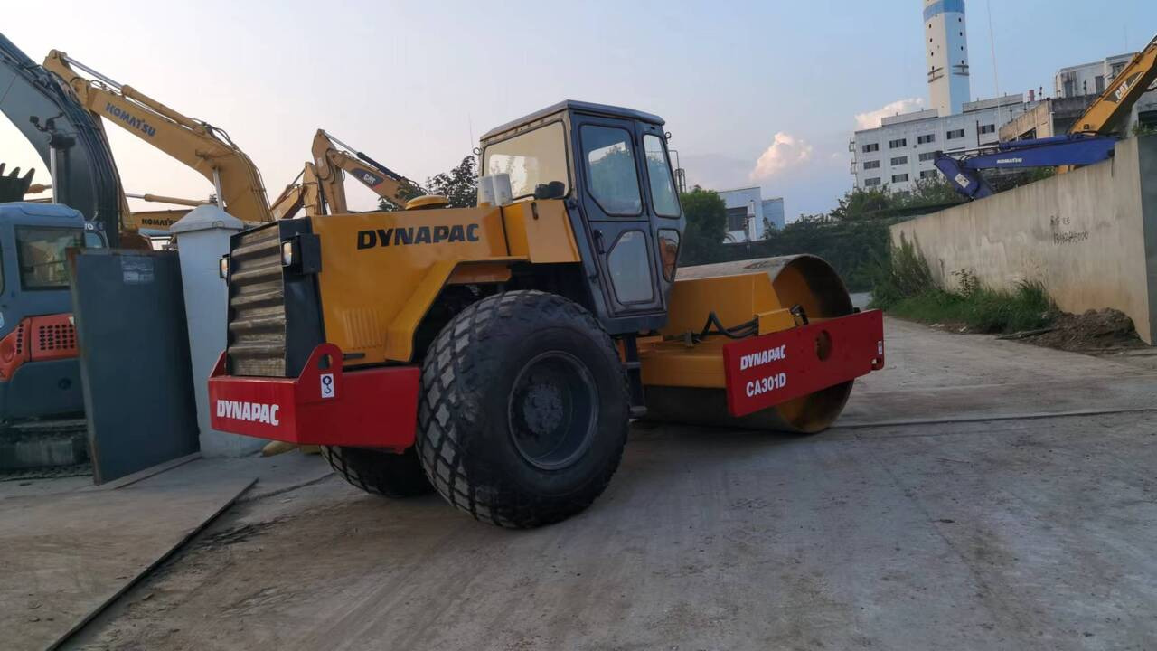 Roller DYNAPAC CA301D-roller: picture 7