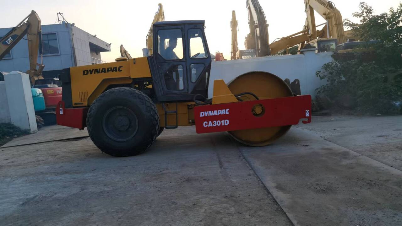 Roller DYNAPAC CA301D-roller: picture 8