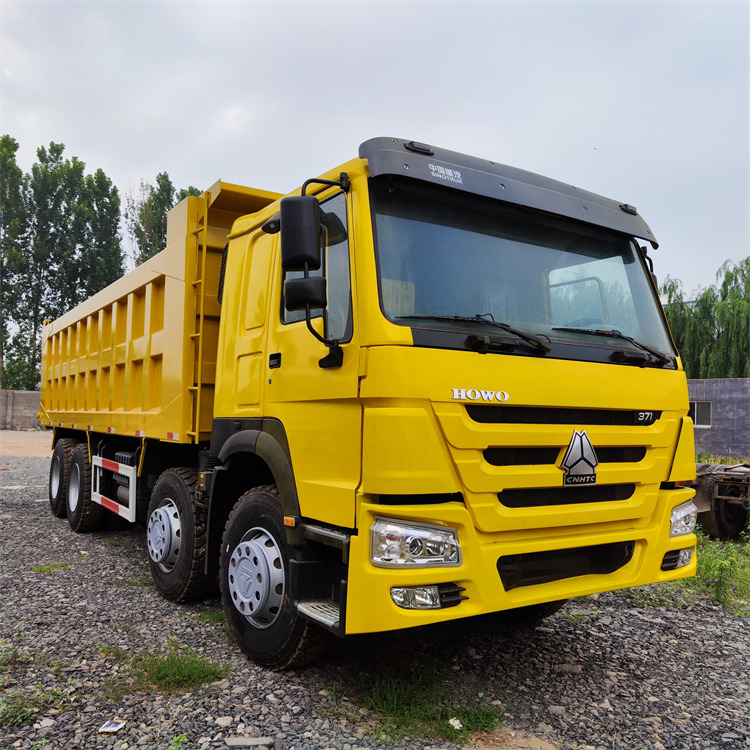 HOWO 8x4 371-Tipper - Tipper: picture 2 HOWO 8x4 371-Tipper - Tipper: picture 2