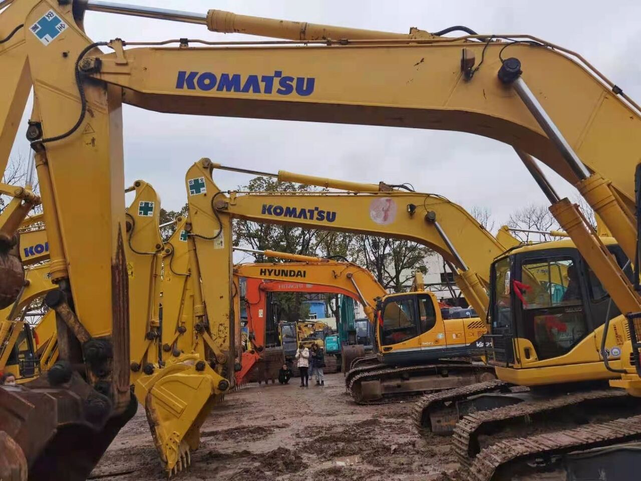 KOMATSU PC210-7 -excavator - Crawler excavator: picture 5 KOMATSU PC210-7 -excavator - Crawler excavator: picture 5