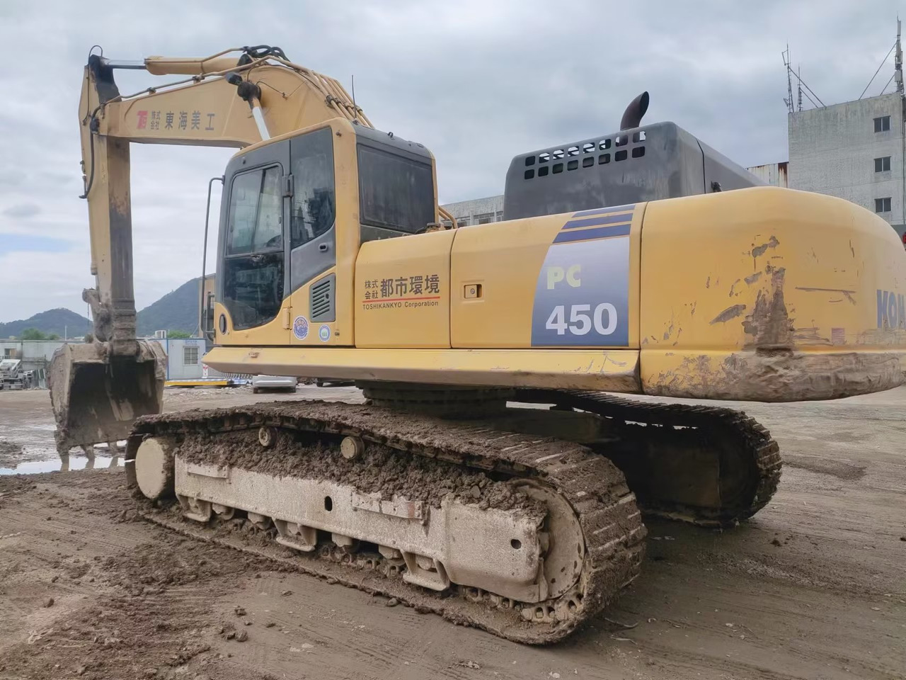 KOMATSU PC450-8-excavator - Crawler excavator: picture 2 KOMATSU PC450-8-excavator - Crawler excavator: picture 2