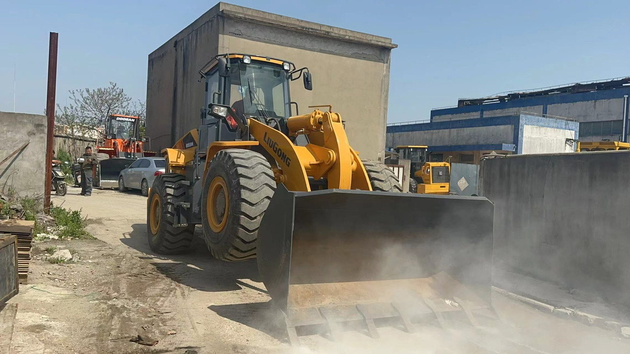 LIUGONG 855H - Wheel loader: picture 5 LIUGONG 855H - Wheel loader: picture 5