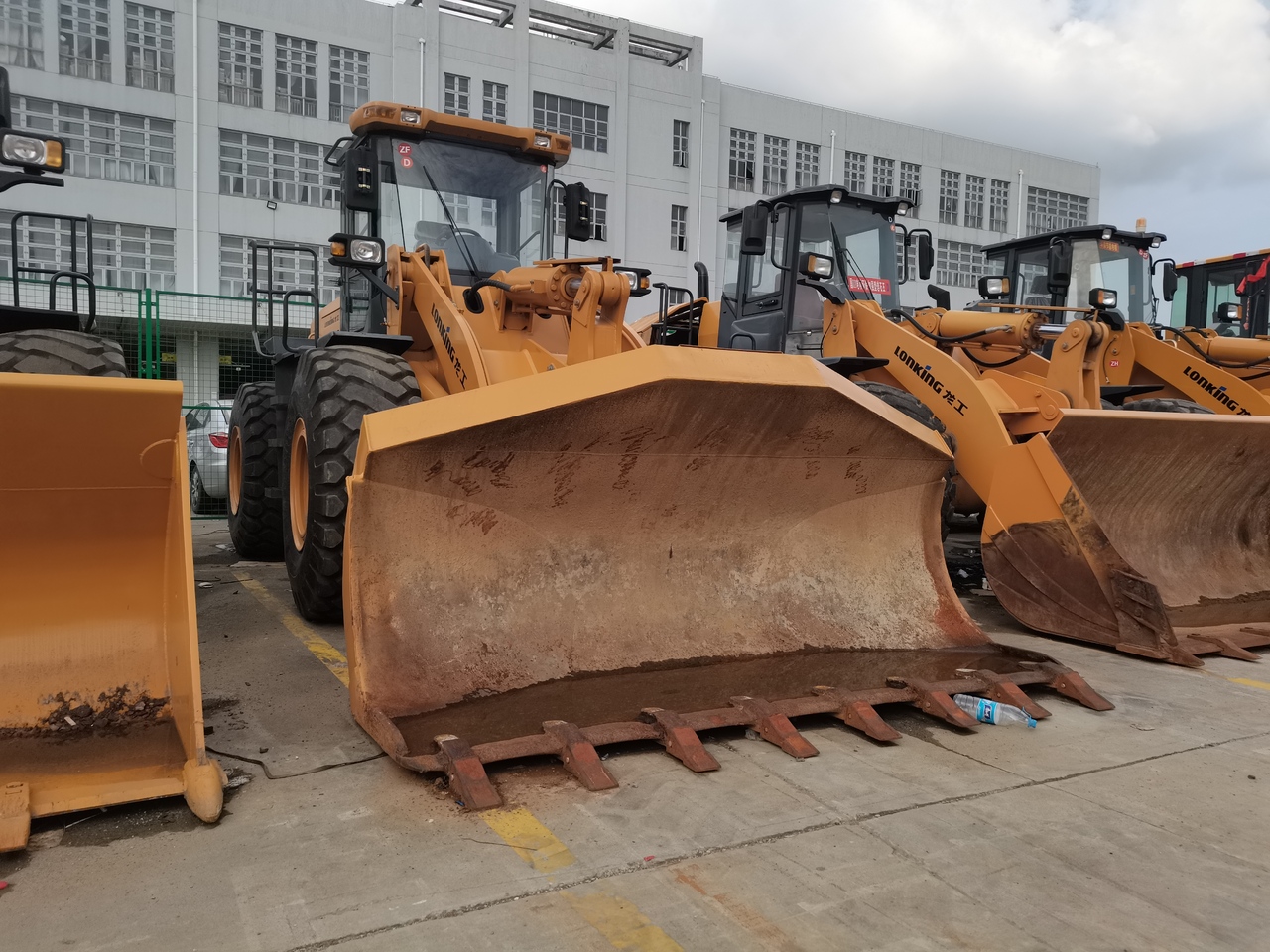 LONKING LG855D - Wheel loader: picture 2 LONKING LG855D - Wheel loader: picture 2