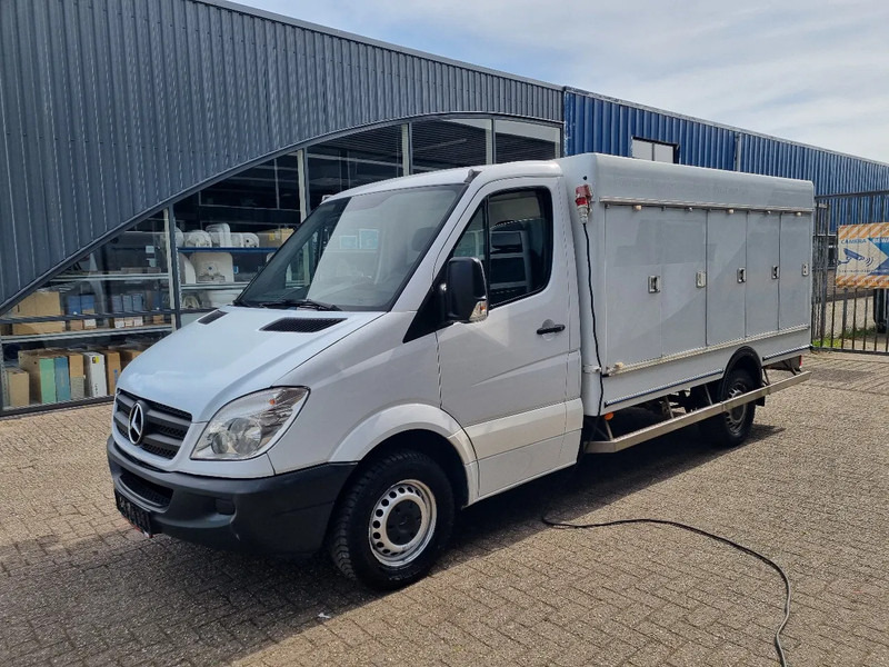 Mercedes-Benz Sprinter 313 CDI/ Eis/ Ice/-40/ 5+5 Turen/ Carlsen Baltic Euro 5 - Refrigerated delivery van: picture 4 Mercedes-Benz Sprinter 313 CDI/ Eis/ Ice/-40/ 5+5 Turen/ Carlsen Baltic Euro 5 - Refrigerated delivery van: picture 4