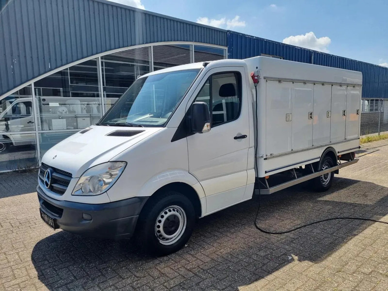 Mercedes-Benz Sprinter 313 CDI/ Eis/ Ice/-40/ 5+5 Turen/ Carlsen Baltic Euro 5 - Refrigerated delivery van: picture 4 Mercedes-Benz Sprinter 313 CDI/ Eis/ Ice/-40/ 5+5 Turen/ Carlsen Baltic Euro 5 - Refrigerated delivery van: picture 4