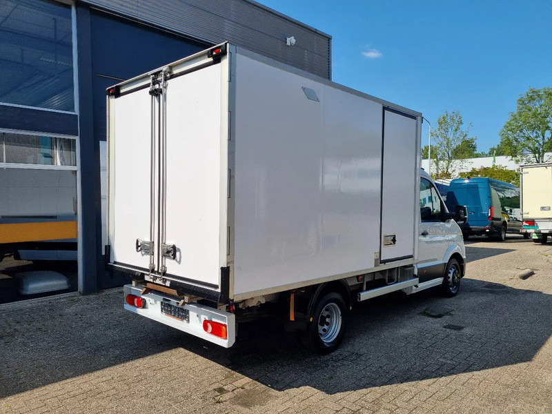 Volkswagen Crafter 50 2.0 TDI Kuhlkoffer/ Carrier Xarios 350/ -20C/+20C GVW 3500 kg - Refrigerated delivery van: picture 2 Volkswagen Crafter 50 2.0 TDI Kuhlkoffer/ Carrier Xarios 350/ -20C/+20C GVW 3500 kg - Refrigerated delivery van: picture 2