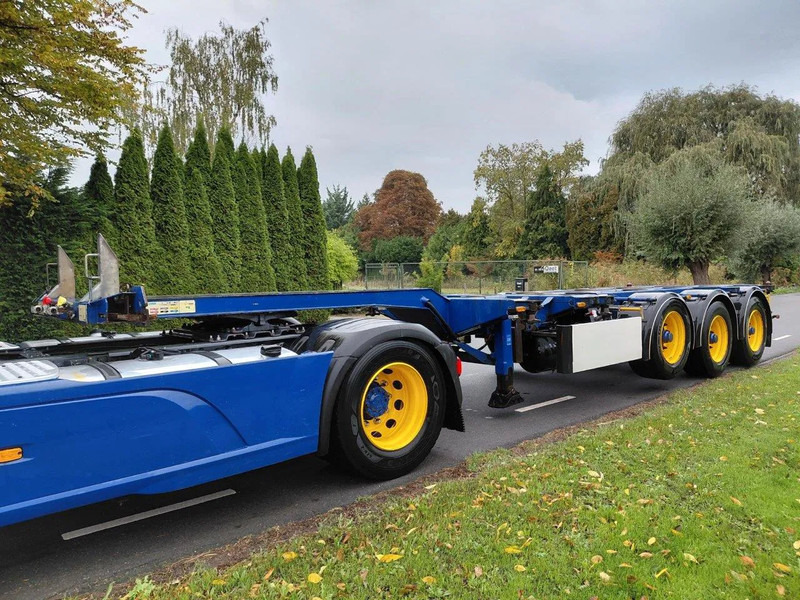 D-Tec FT-43-03V - Container transporter/ Swap body semi-trailer: picture 2 D-Tec FT-43-03V - Container transporter/ Swap body semi-trailer: picture 2