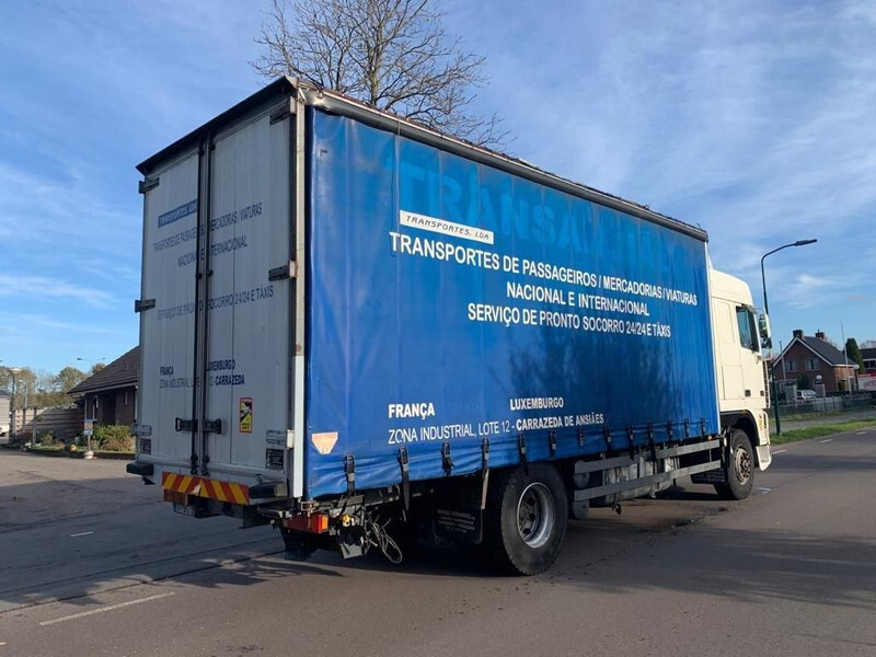 DAF XF 95.430 - Curtainsider truck: picture 3 DAF XF 95.430 - Curtainsider truck: picture 3