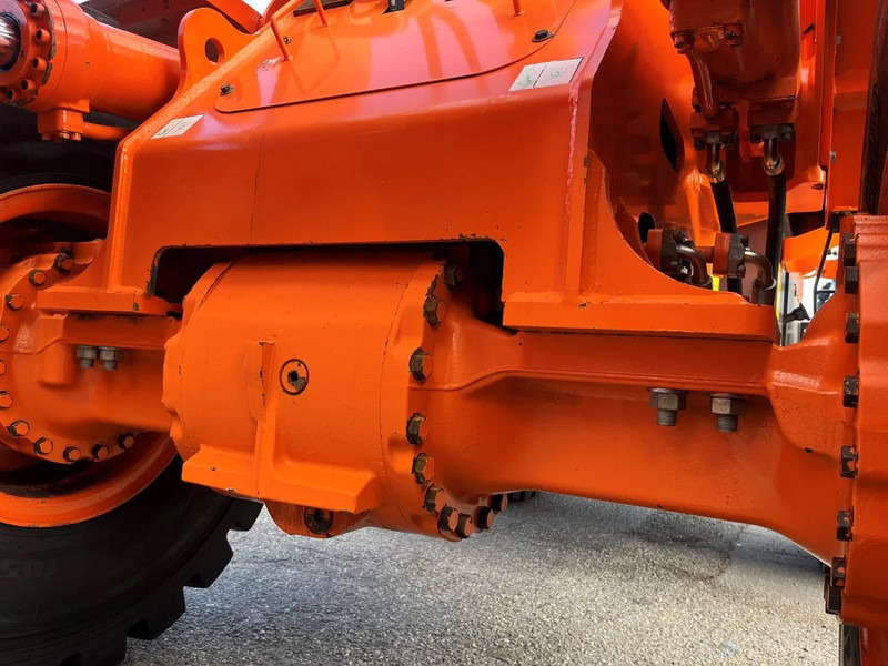 Wheel loader Doosan DL250: picture 19