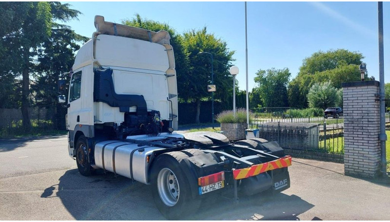 DAF CF 85.410 4x2 MANUAL 410 POWER - Tractor unit: picture 4 DAF CF 85.410 4x2 MANUAL 410 POWER - Tractor unit: picture 4